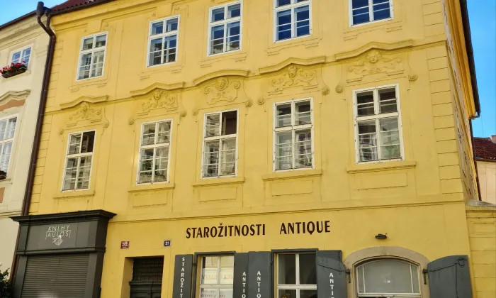 U svatých Tří králů, Teyflův dům