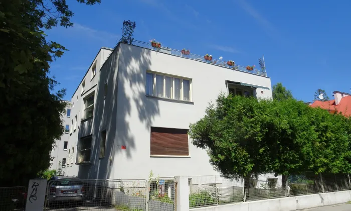Vila Pauly a Hanse Briessových