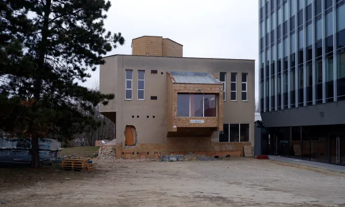 kancelářský dům Černá perla