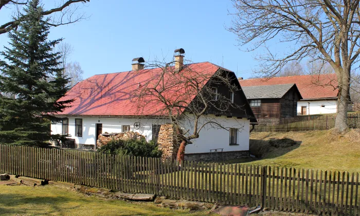 Škola v Možděnicích