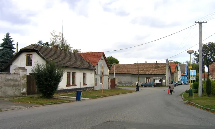 škola (Záryby)