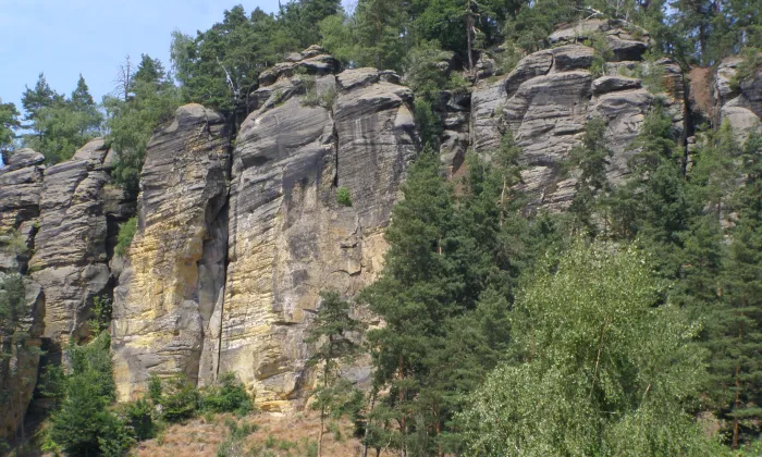 Skalní hrad Svojkov