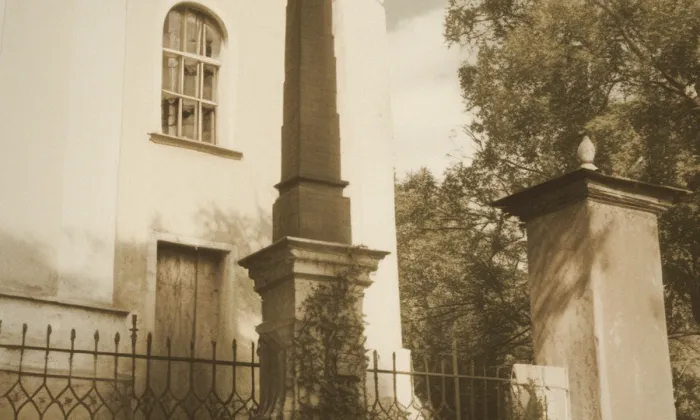 Kříž u kostela – historická rekonstrukce