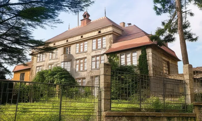 Škola (Malé Svatoňovice) – léto