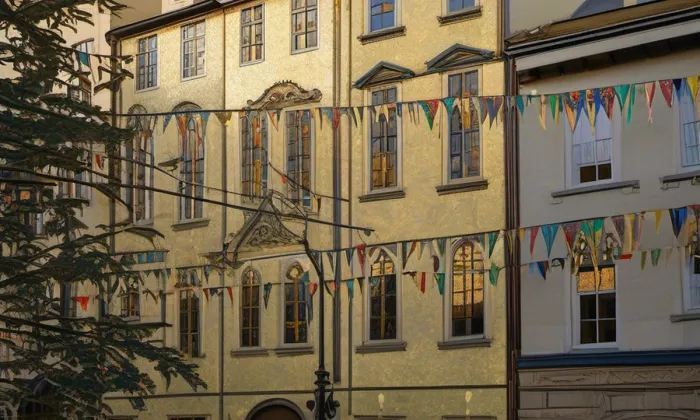 Dům U Ježíška (Karmelitská) – iluminace