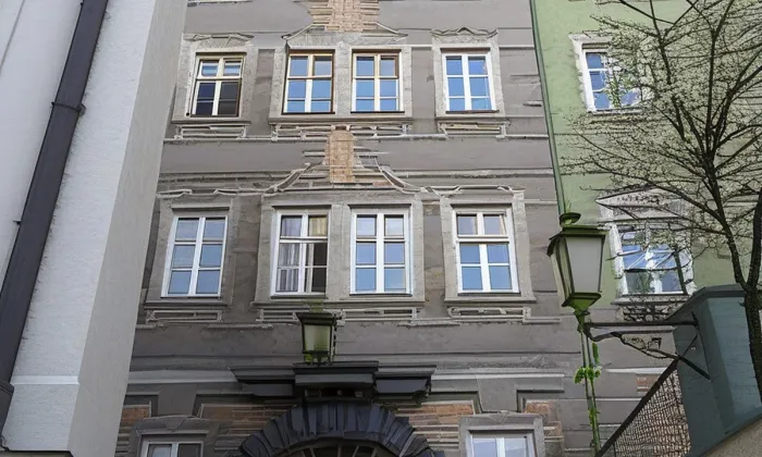 Dům U Nejsvětější Trojice – jaro
