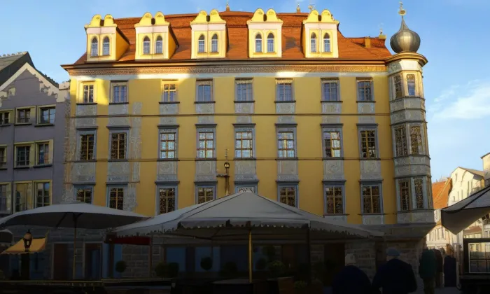 dům U Zlatého rohu – iluminace