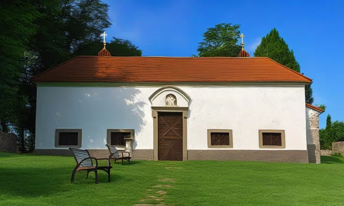 kaple Božího hrobu v Mimoni – léto