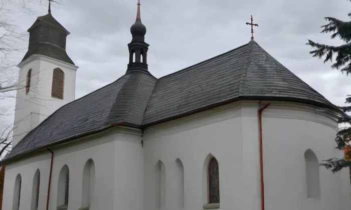 Kostel svatého Mikuláše (Nový Jičín) – podzim