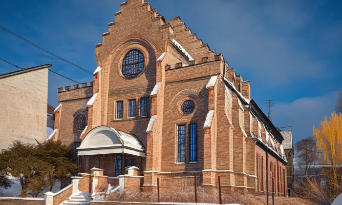 Nová synagoga ve Velkém Meziříčí – zima