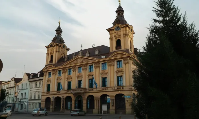 Radnice (Vnitřní Město) – léto