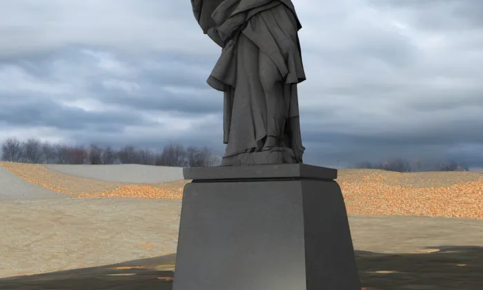 Socha svatého Jana Nepomuckého (Skorošice) – podzim