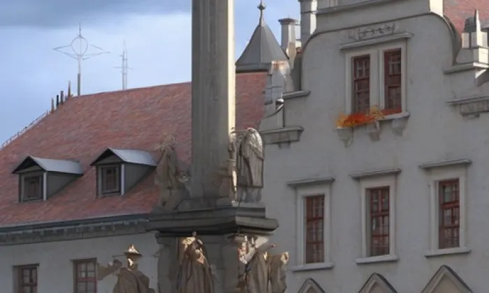 Sousoší Nejsvětější Trojice (Loket) – podzim