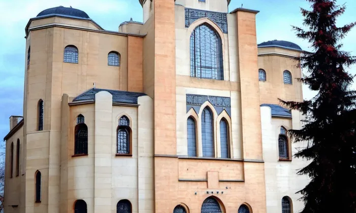 Synagoga v Děčíně-Podmoklech – podzim