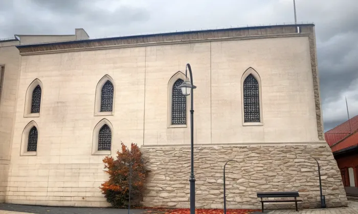 Synagoga v Polné – podzim