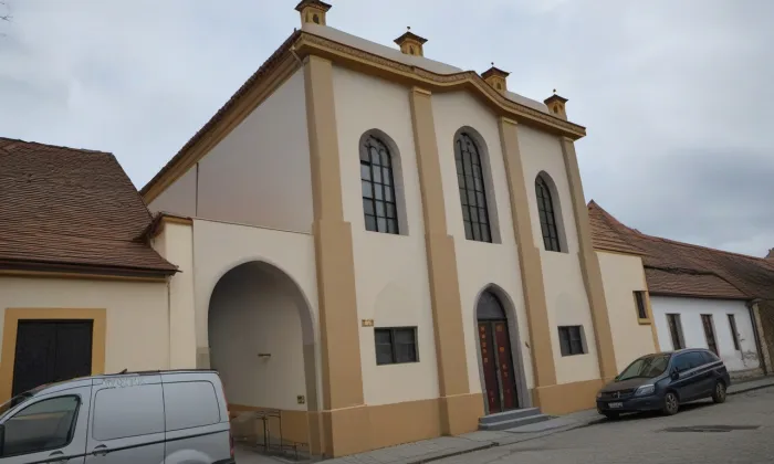 Synagoga ve Vodňanech – iluminace