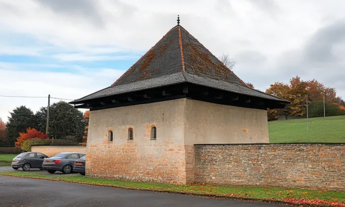 Tvrz (Prostředkovice) – podzim