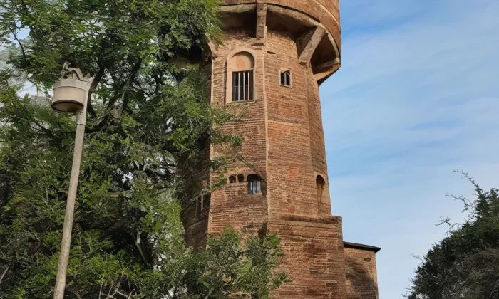 Vršovická vodárna – akvarel