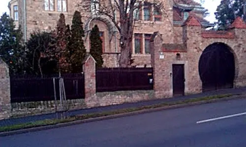 Bakešova vila