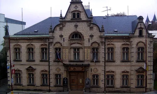 Budova městského muzea a galerie