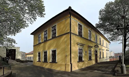 Bývalá škola