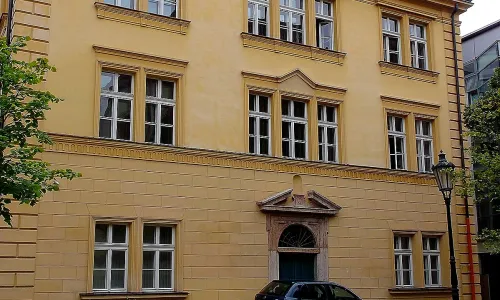 Bývalý špitál při kostele sv. Štěpána