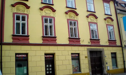 Březinova 9