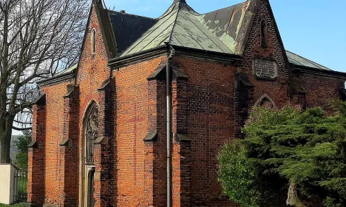 Chotkovská hrobka ve Valtířově