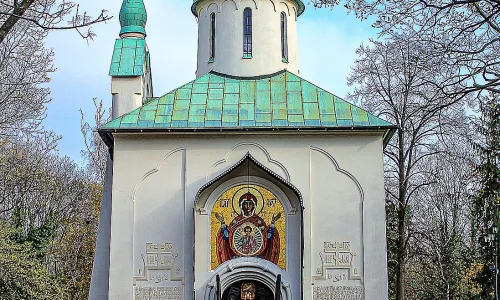Chrám Zesnutí přesvaté Bohorodice na Olšanských hřbitovech