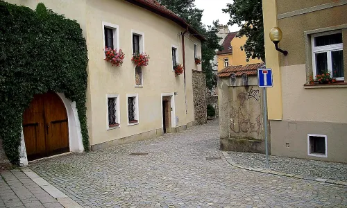 Divadelní 12