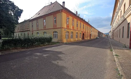 Dlouhá 1
