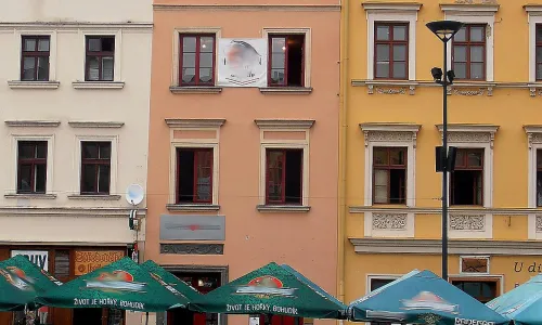 Dolní náměstí 13