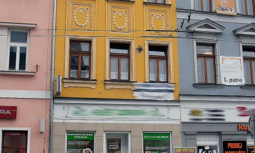 Dolní náměstí 20