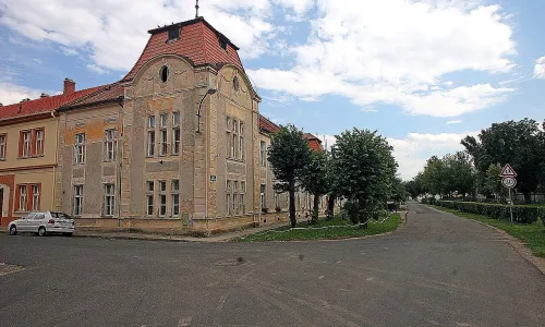 Dukel. hrdinů 45