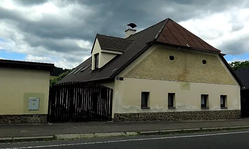 Dvojdům čp. 219 a 241