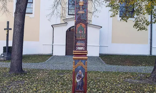 Dřevěný kříž