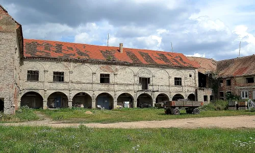 Zámek Pouzdřany
