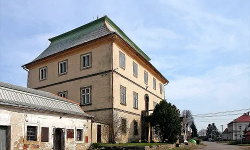 Zámek Volanice