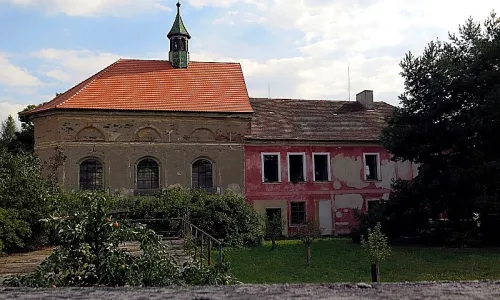 Zámek Újezd