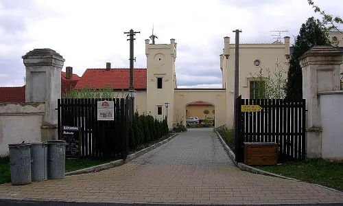 Zámeček Trnová