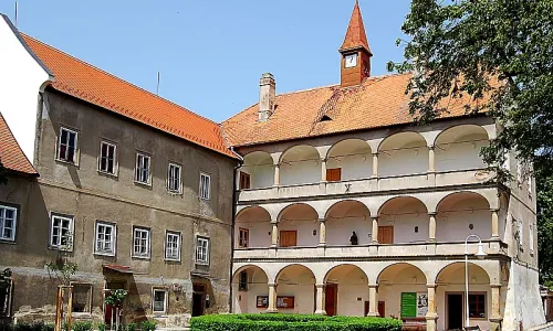 zámek Bohutice