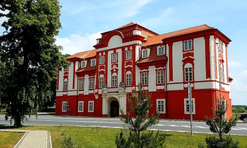 zámek Luštěnice