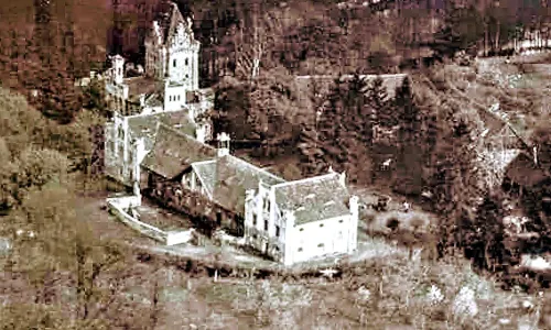 zámek Podhrad
