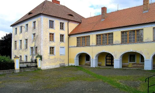 zámek Růžkovy Lhotice