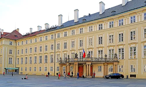 Nový královský palác