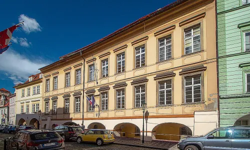 Palác Straků z Nedabylic