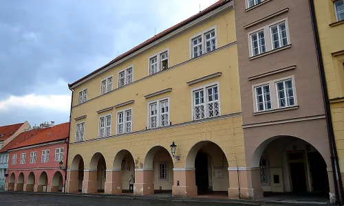 Vrbnovský palác