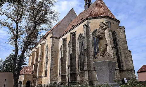Kostel Nanebevzetí Panny Marie (Blatná)