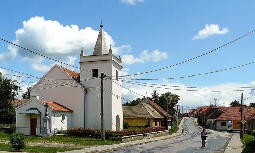 Kostel Nanebevzetí Panny Marie (Jamolice)