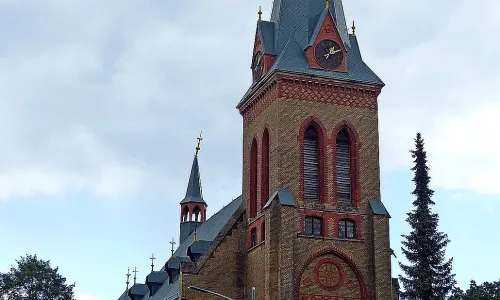 Kostel Nanebevzetí Panny Marie (Horní Maršov)